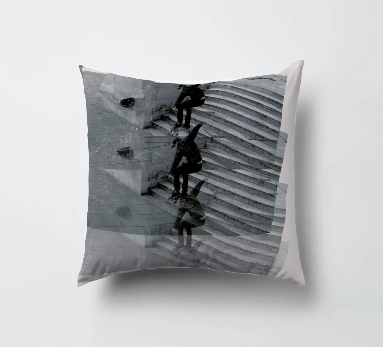 Skate repeat cuscino da 121 Creatives