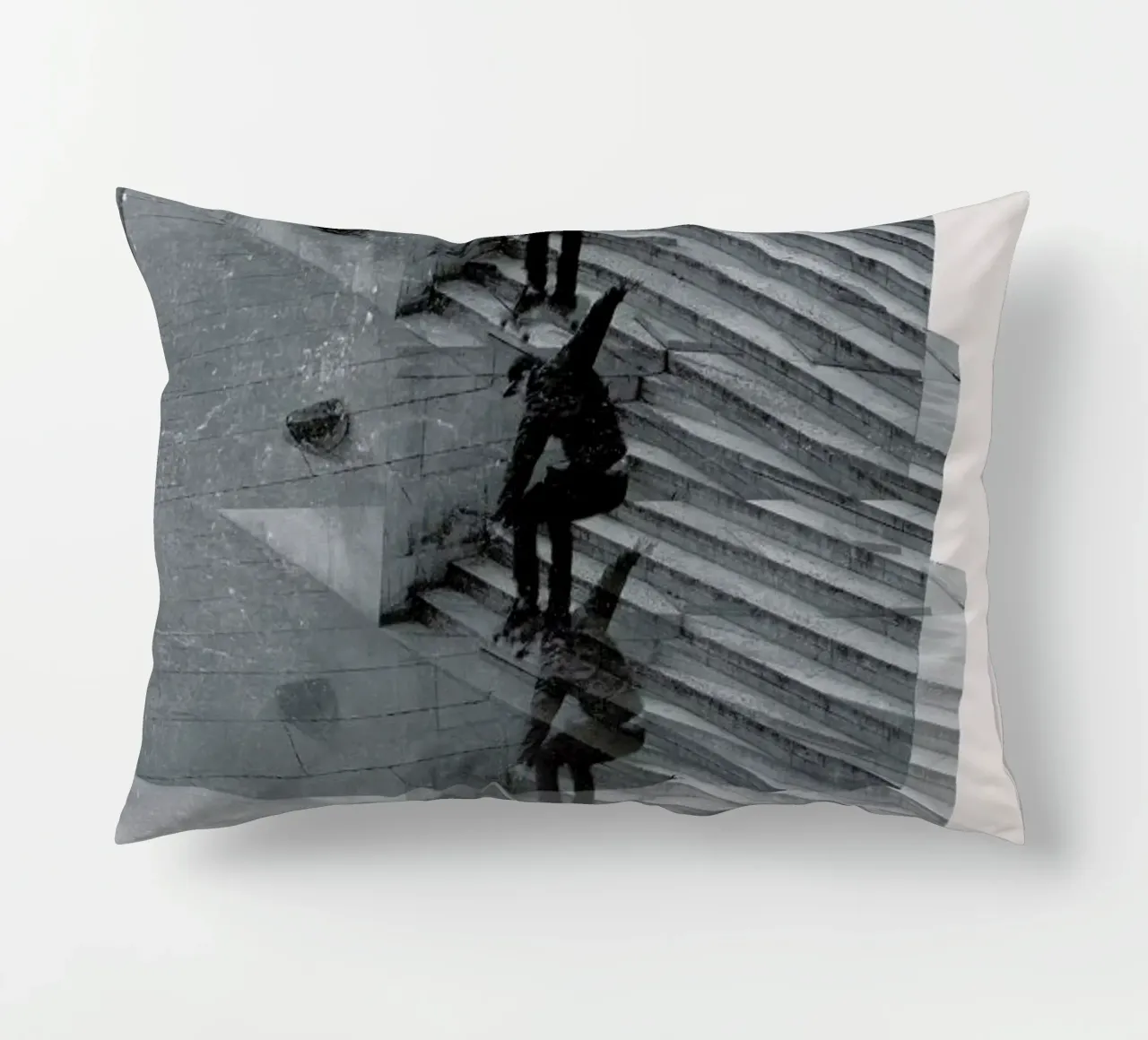 Skate repeat cuscino da 121 Creatives