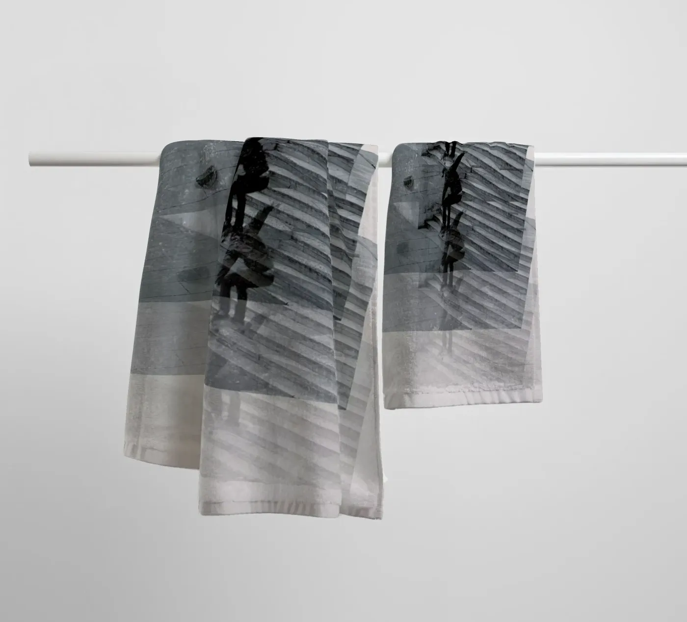 Skate repeat badhanddoek van 121 Creatives