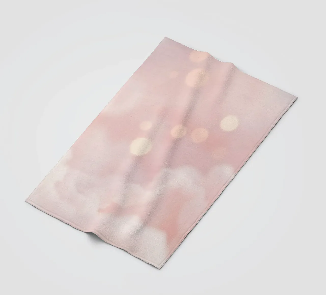 Sfondo astratto rosa tenue con nuvole soffici e delicate coperta in pile da DesignDoodle