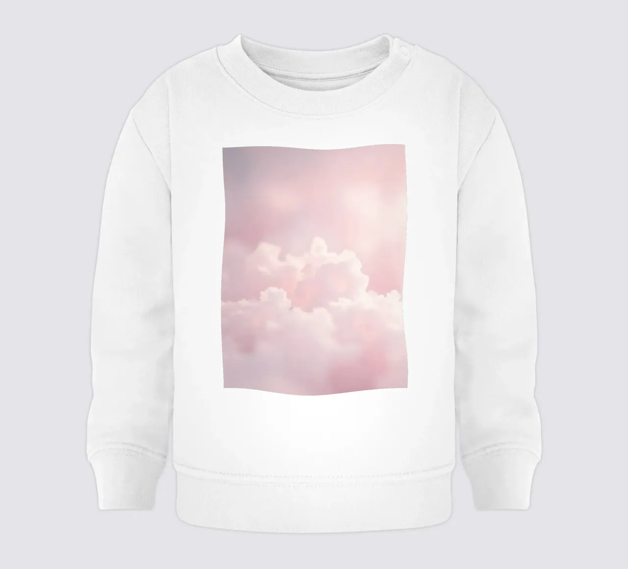 De doux nuages pastel créent un arrière-plan abstrait et serein. sweat pour bébé de DesignDoodle