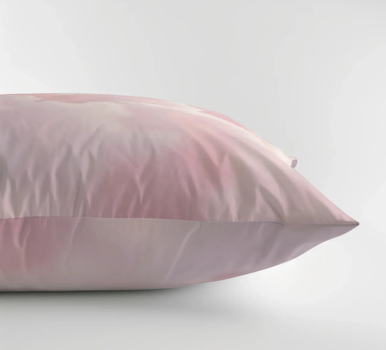 De doux nuages pastel créent un arrière-plan abstrait et serein. coussin de DesignDoodle