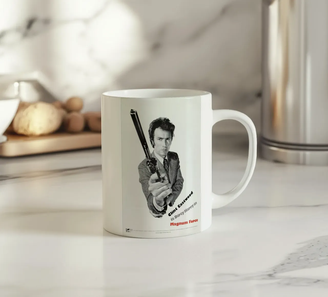 ‘Magnum Force’ Retro Movie Poster tazza in ceramica da Gallery Print and Art Limited