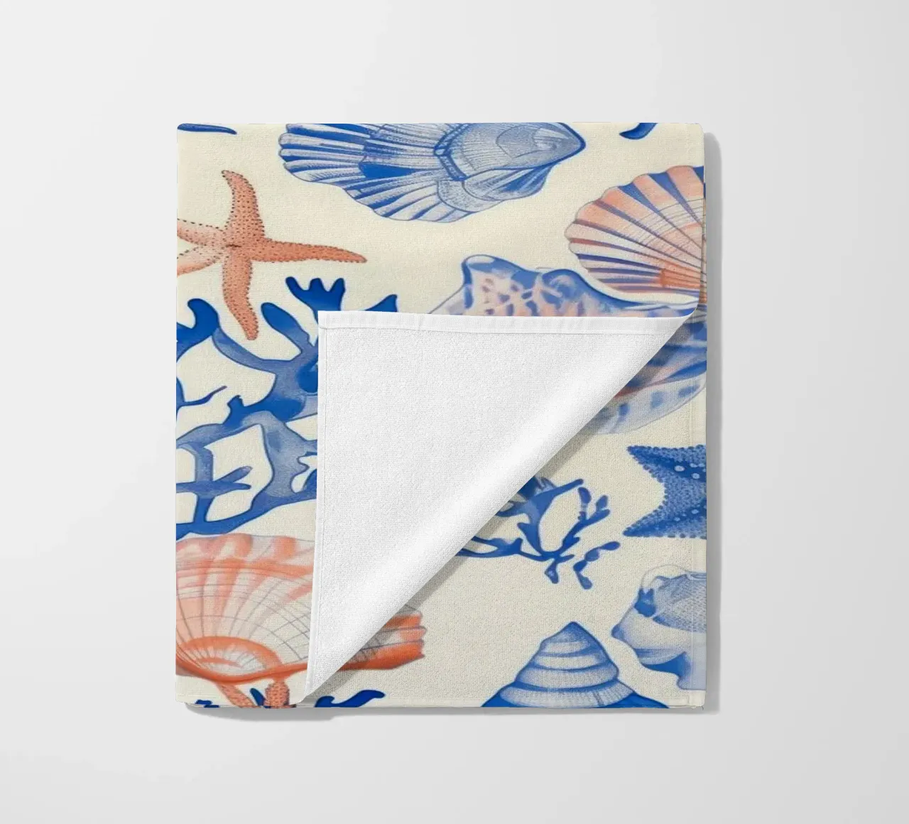 Blauw Zeeschelp Zeester Koraal Kust Boho Strand Huis Zomer strandhanddoek van Gentle Echoes Art