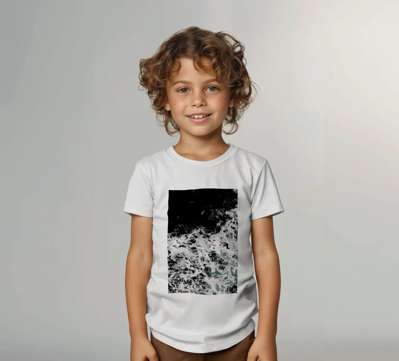 Waves & Water t-shirt bambini da Studio Nahili