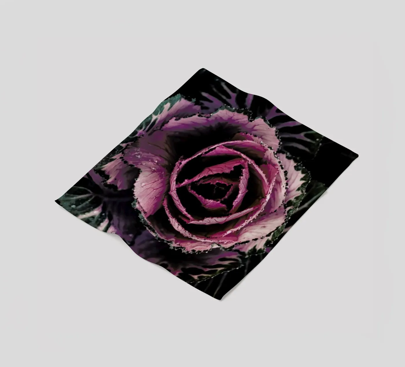 Pink Rosette Fleecedecke von Ingrid Beddoes