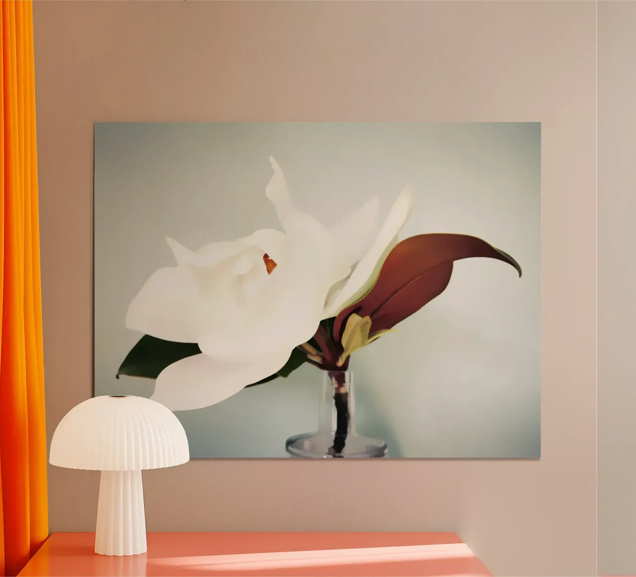 Magnolia Flower poster con telaio in plastica da Angelo Cerantola