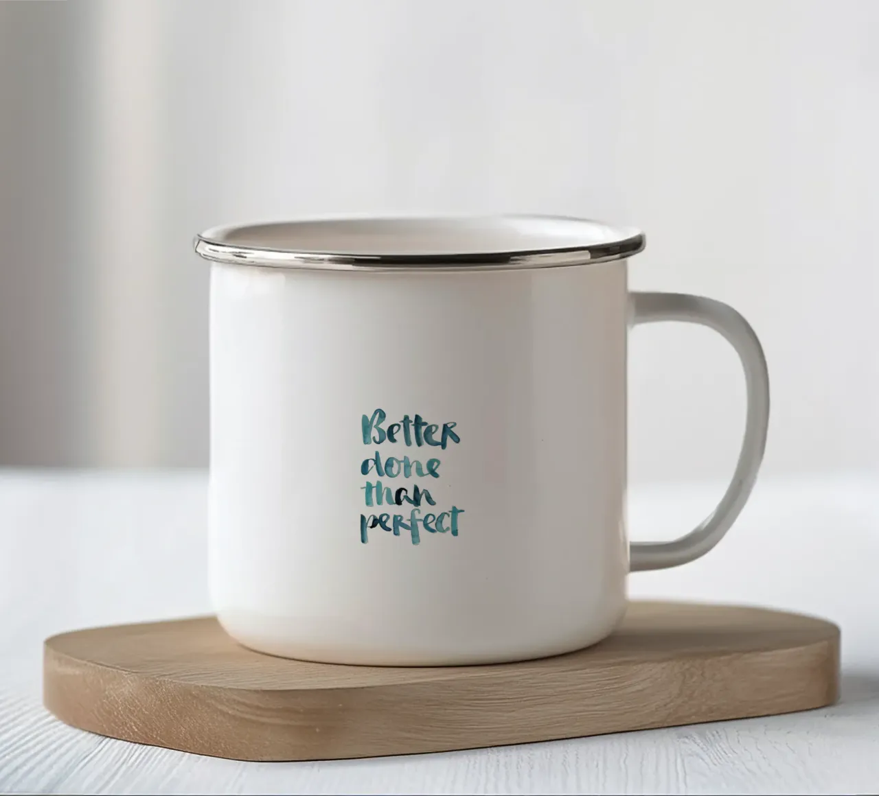 Better Done Than Perfect tazza in smalto da Brushmeetspaper