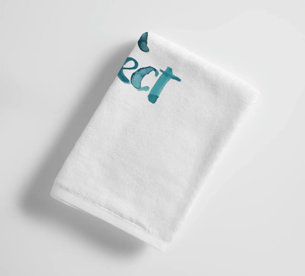 Better Done Than Perfect asciugamano da bagno da Brushmeetspaper