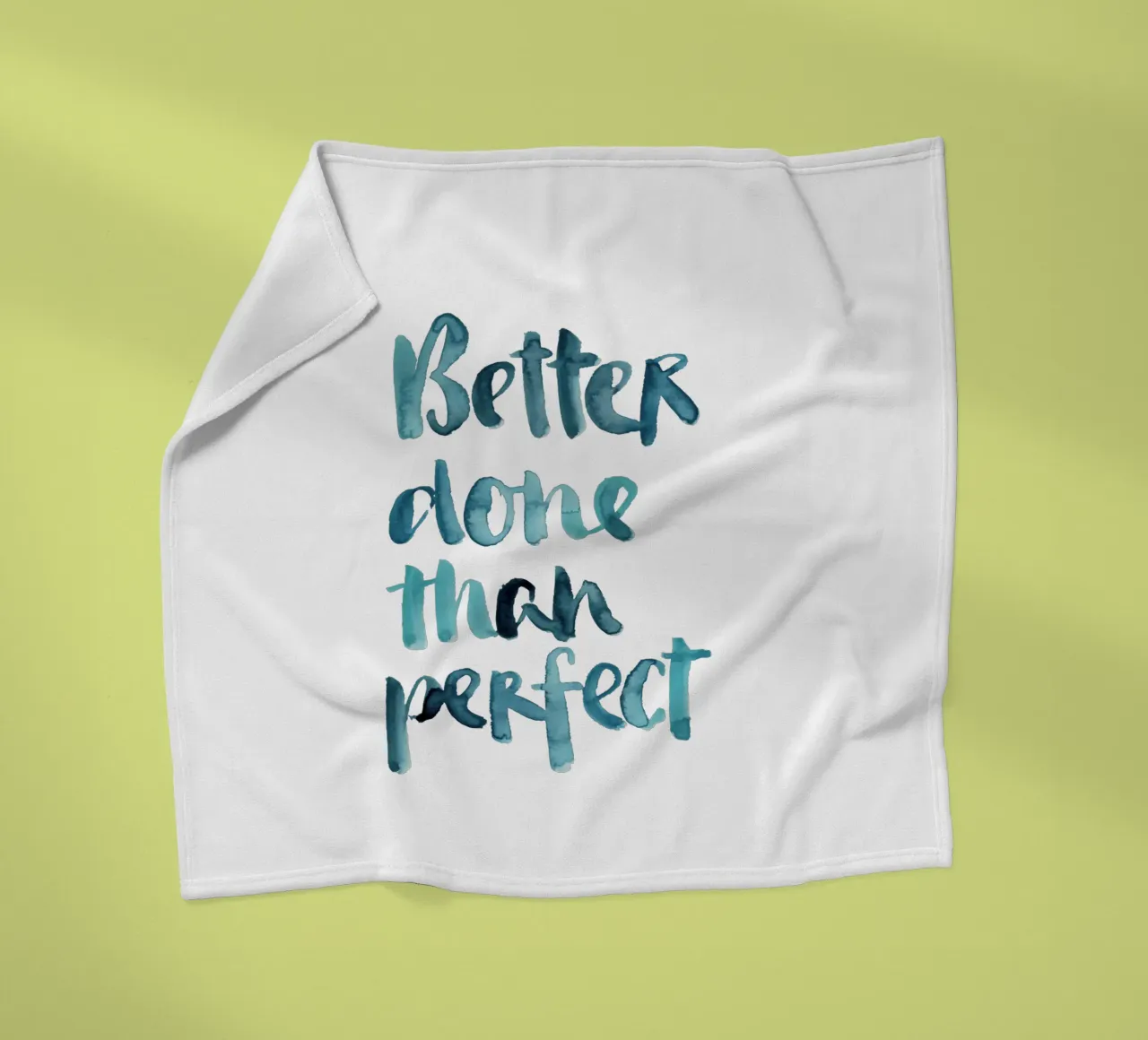 Better Done Than Perfect coperta in pile da Brushmeetspaper