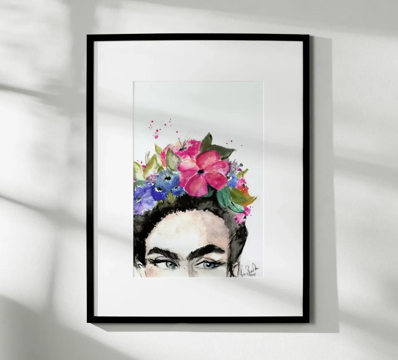 Frida's Look poster con telaio in legno da Verena Bonath | 21st aesthetics