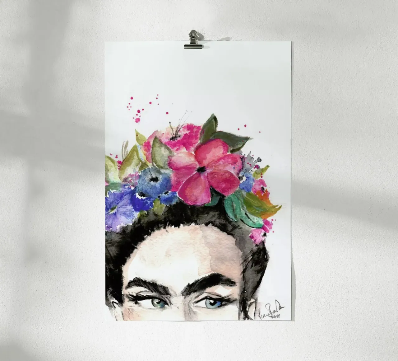 Frida's Look poster con telaio in legno da Verena Bonath | 21st aesthetics