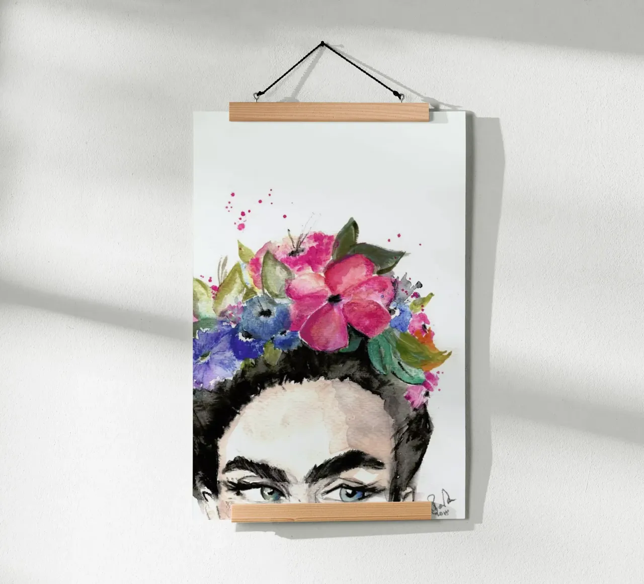 Frida's Look poster con telaio in legno da Verena Bonath | 21st aesthetics