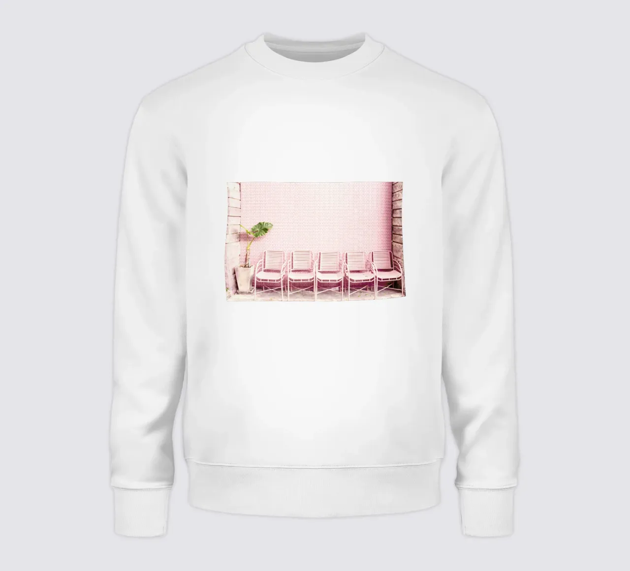 Wait and Sit by @OeyYimYim felpa da EyeEm Mobile GmbH