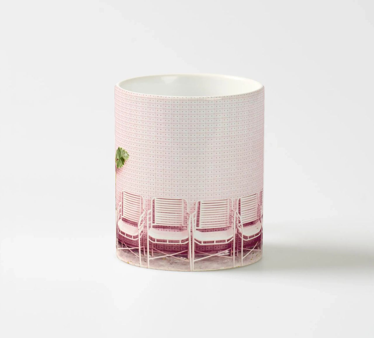Wait and Sit by @OeyYimYim tazza in ceramica da EyeEm Mobile GmbH