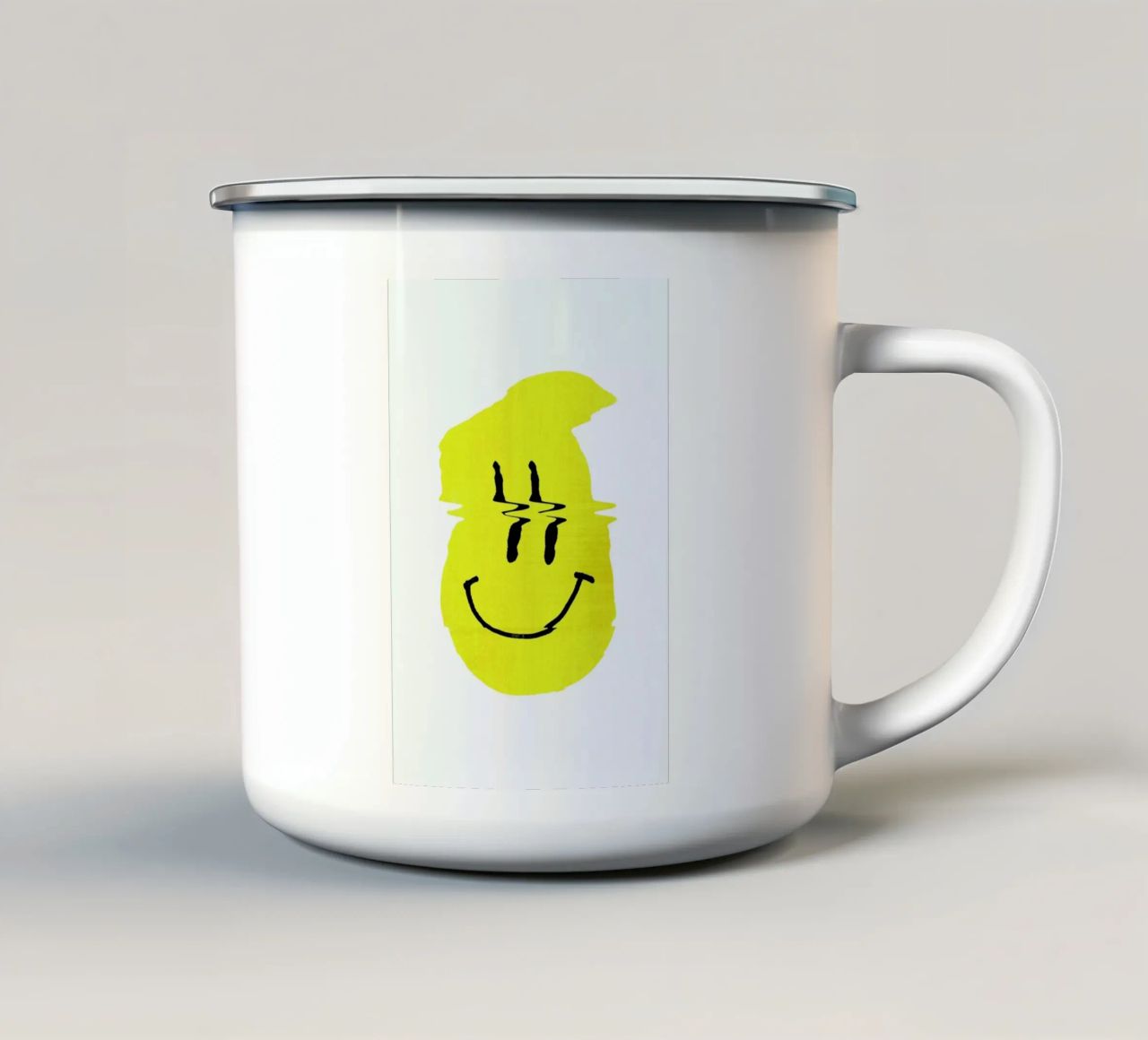 Smiley tazza in smalto da Ali Gulec