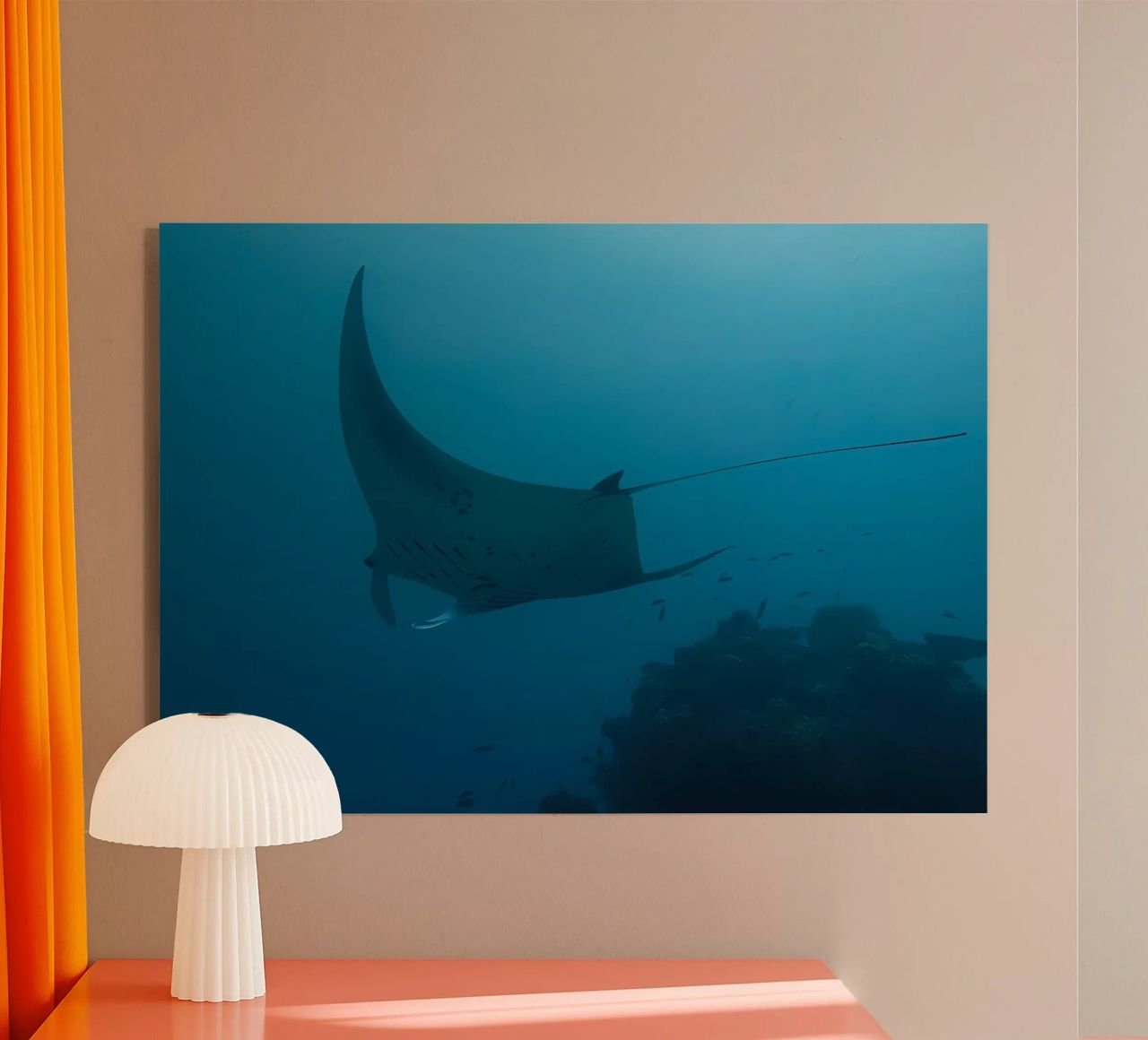 Tuffatore oceanico con polpo plexiglass da Eames