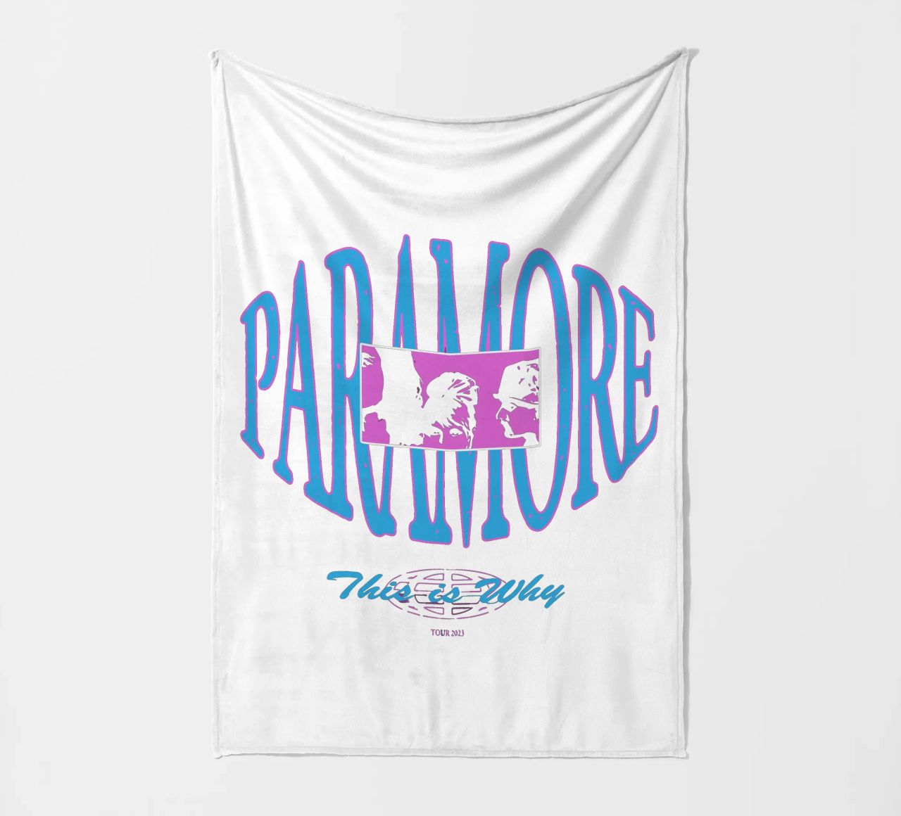 This Is Why - Paramore coperta in pile da Music Life