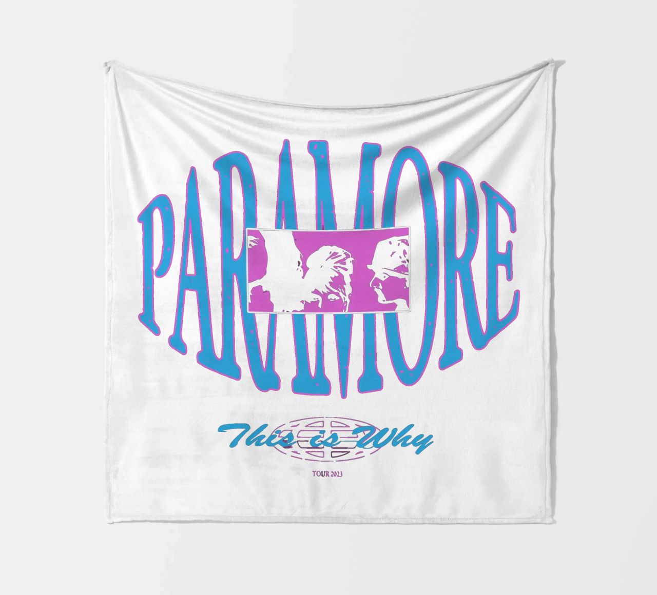 This Is Why - Paramore coperta in pile da Music Life