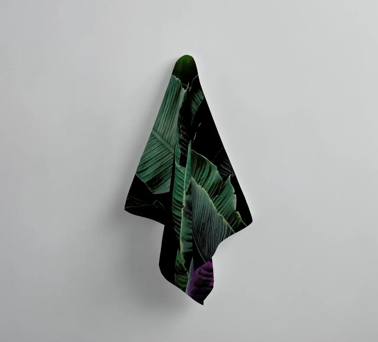 Contrasts by @josespinola towel by EyeEm Mobile GmbH