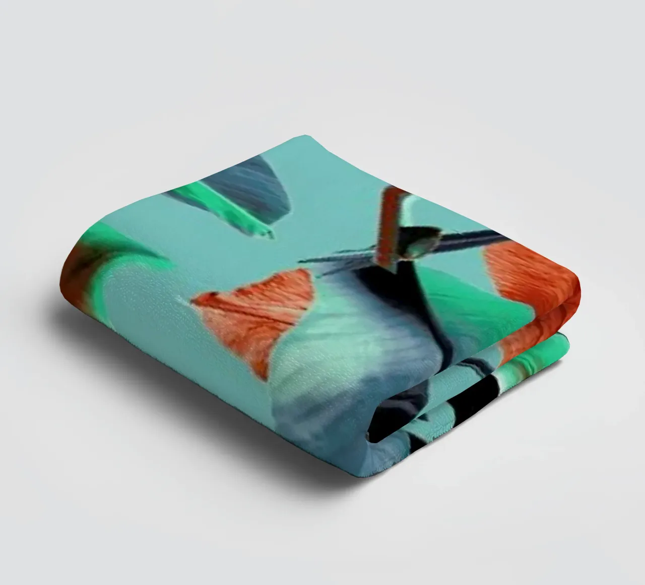Triflo towel by Ali Gulec