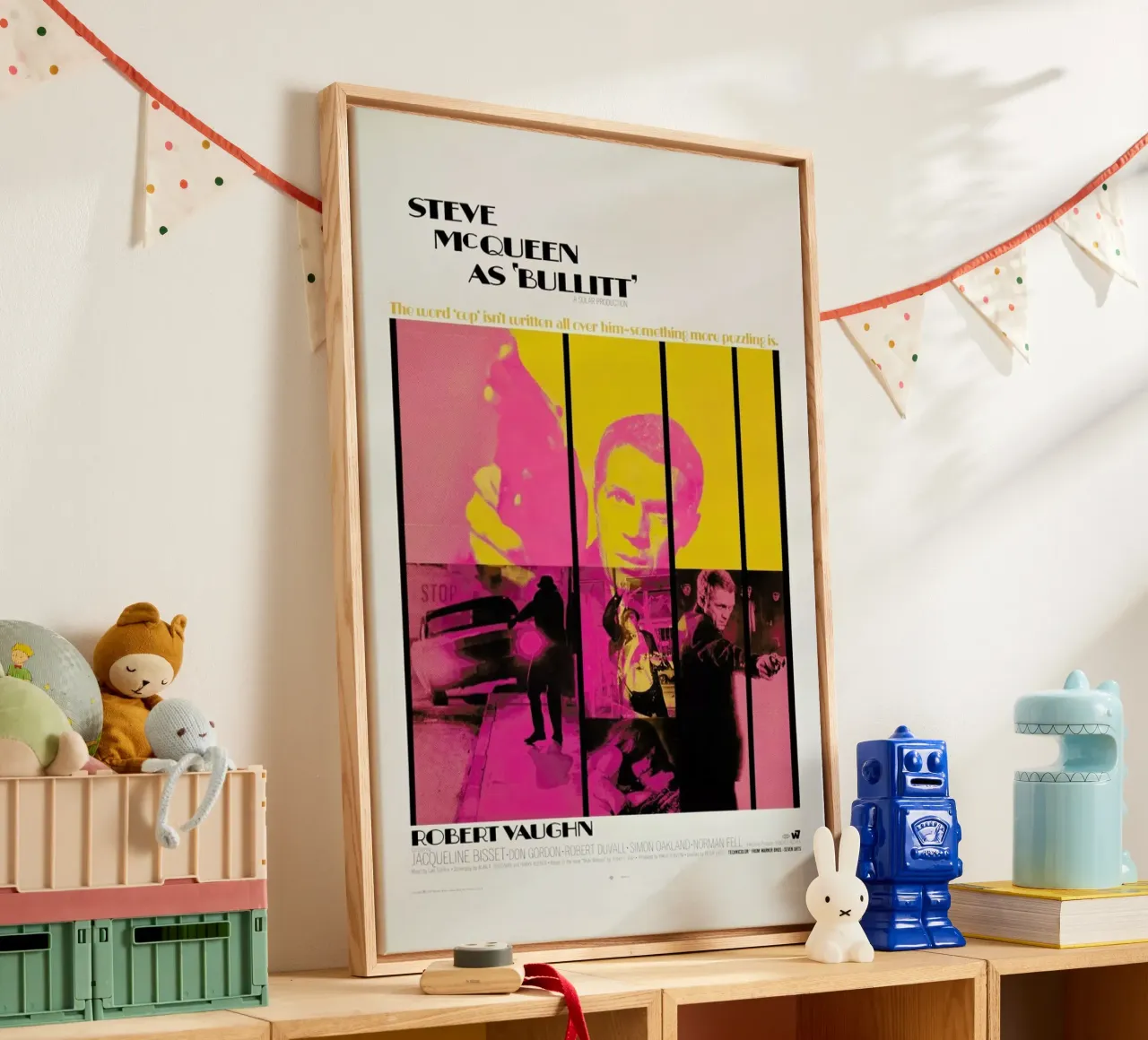 ‘Bullitt’ Retro Movie Poster tela con Cornice a cassetta da Gallery Print and Art Limited