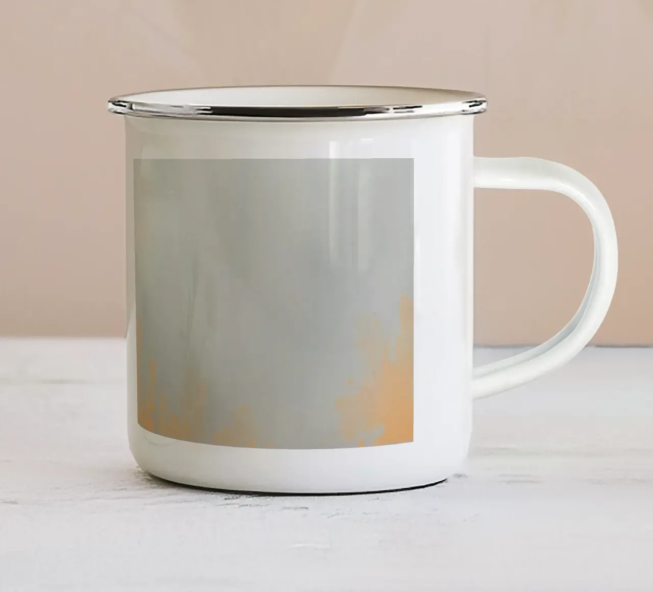 Abstract ontwerp met zachte oranje tinten en grijstinten emaille mok van DesignDoodle