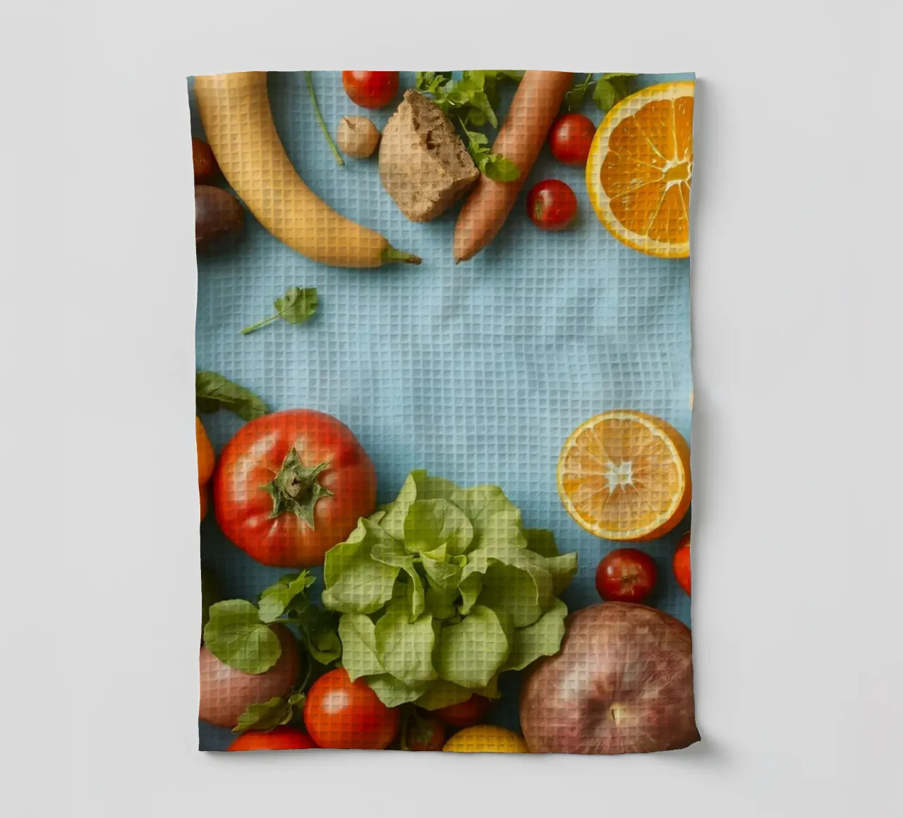 verdure fresche e frutta su sfondo blu Copy space canovaccio da cucina da DesignDoodle