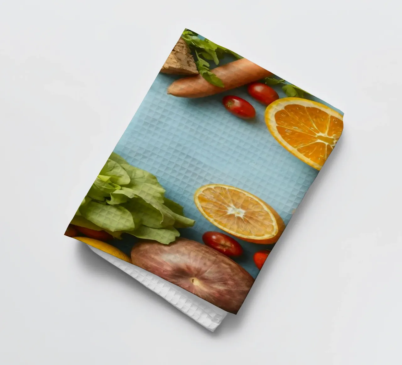 verdure fresche e frutta su sfondo blu Copy space canovaccio da cucina da DesignDoodle
