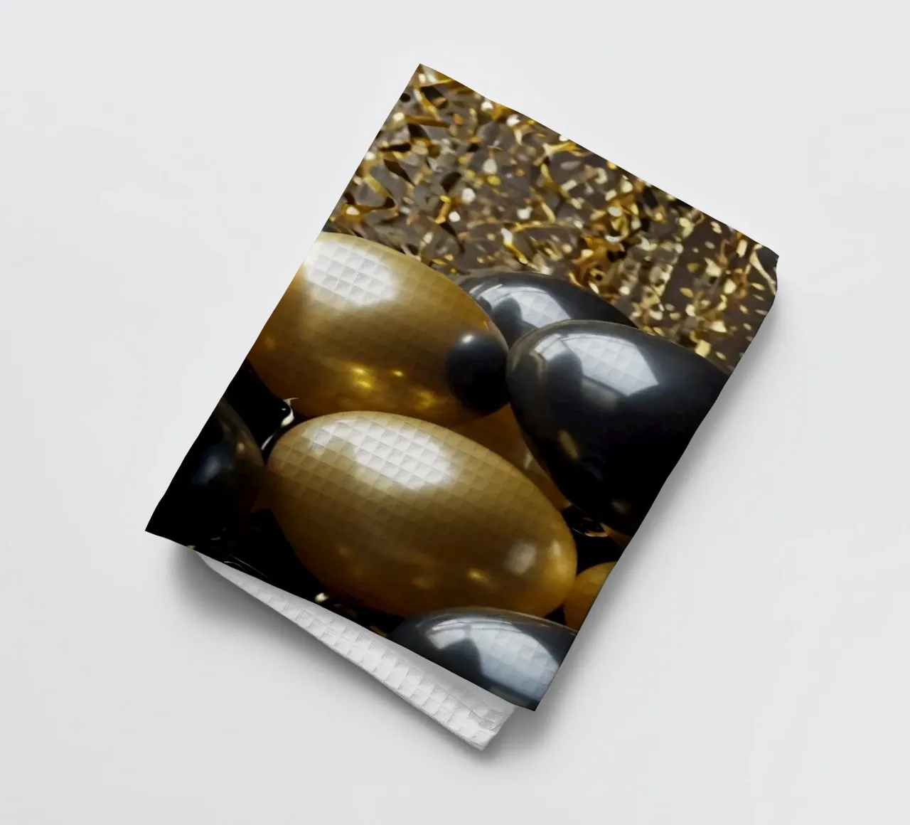 Vibrante composizione di palloncini neri e oro canovaccio da cucina da DesignDoodle