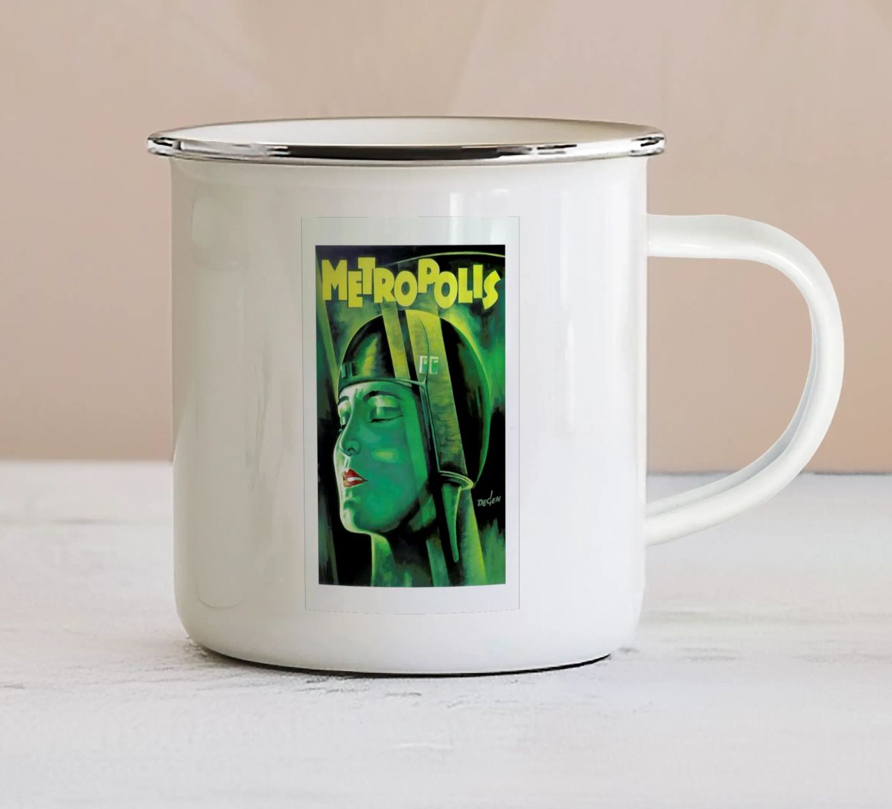 ‘Metropolis’ Retro Movie Poster tazza in smalto da Gallery Print and Art Limited