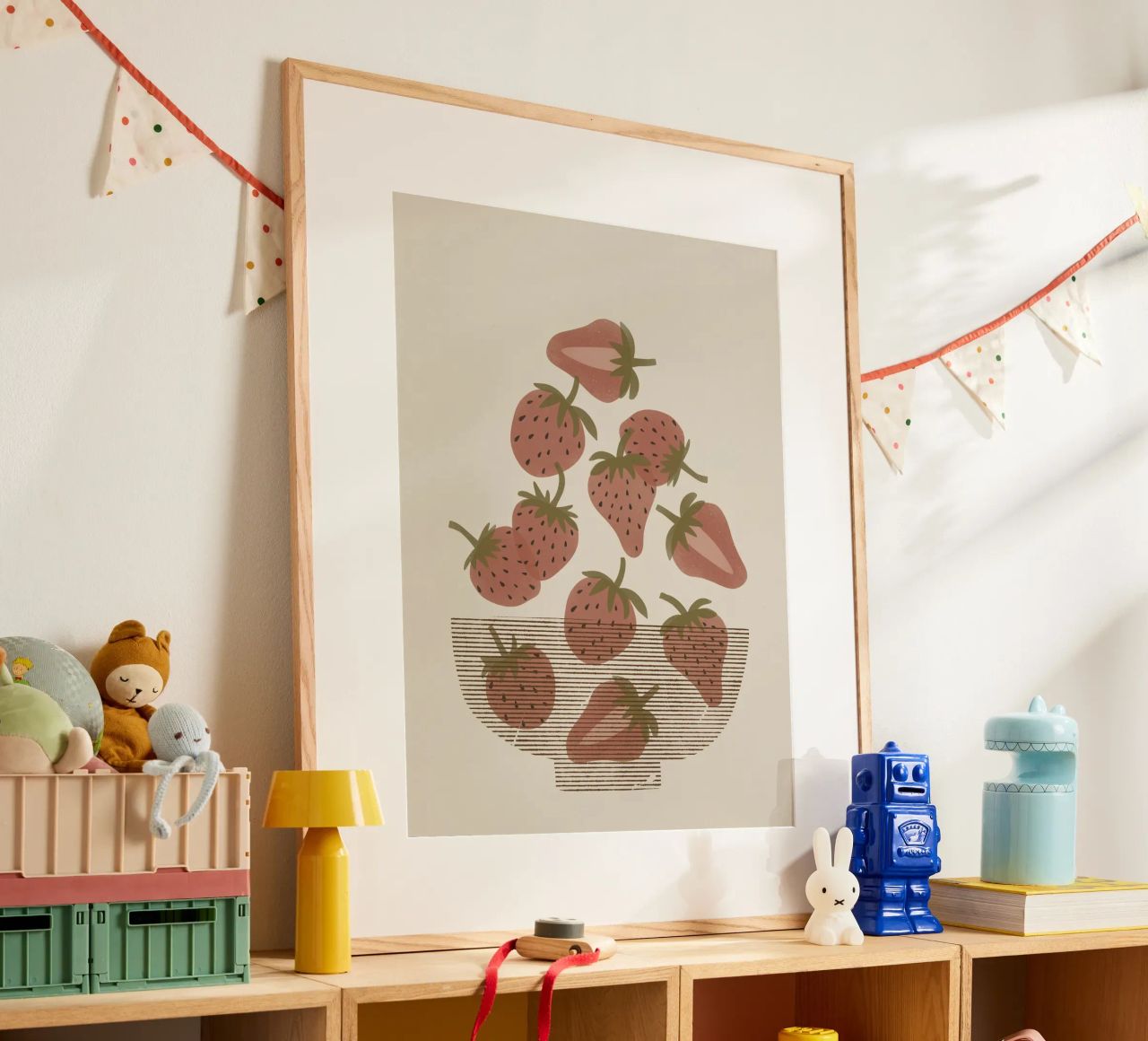 Ciotola di fragole poster da Alisa Galitsyna