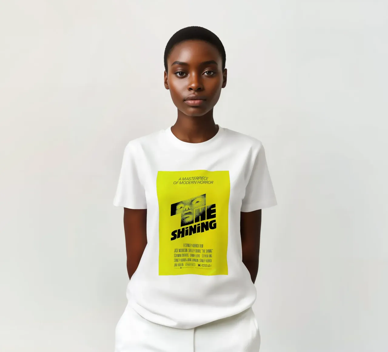 ‘The Shining’ Retro Movie Poster T-Shirt von Gallery Print and Art Limited