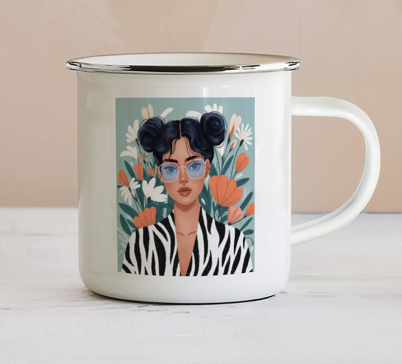 Bellezza botanica in grassetto tazza in smalto da Atelier Tiga