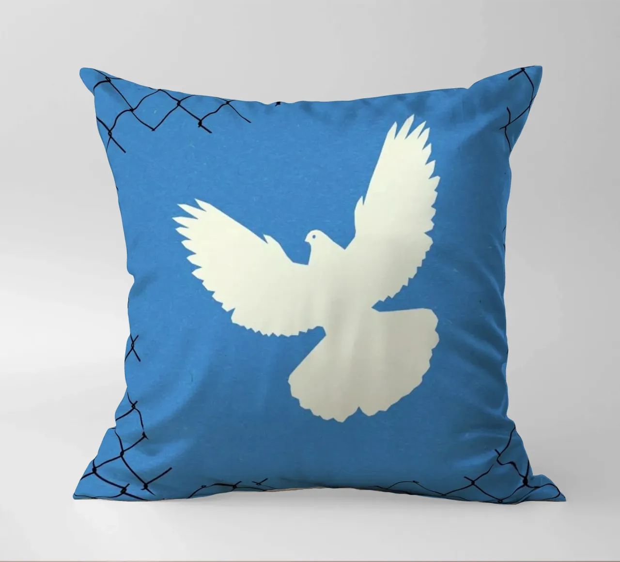 Free As A Bird cuscino da Rosi Feist