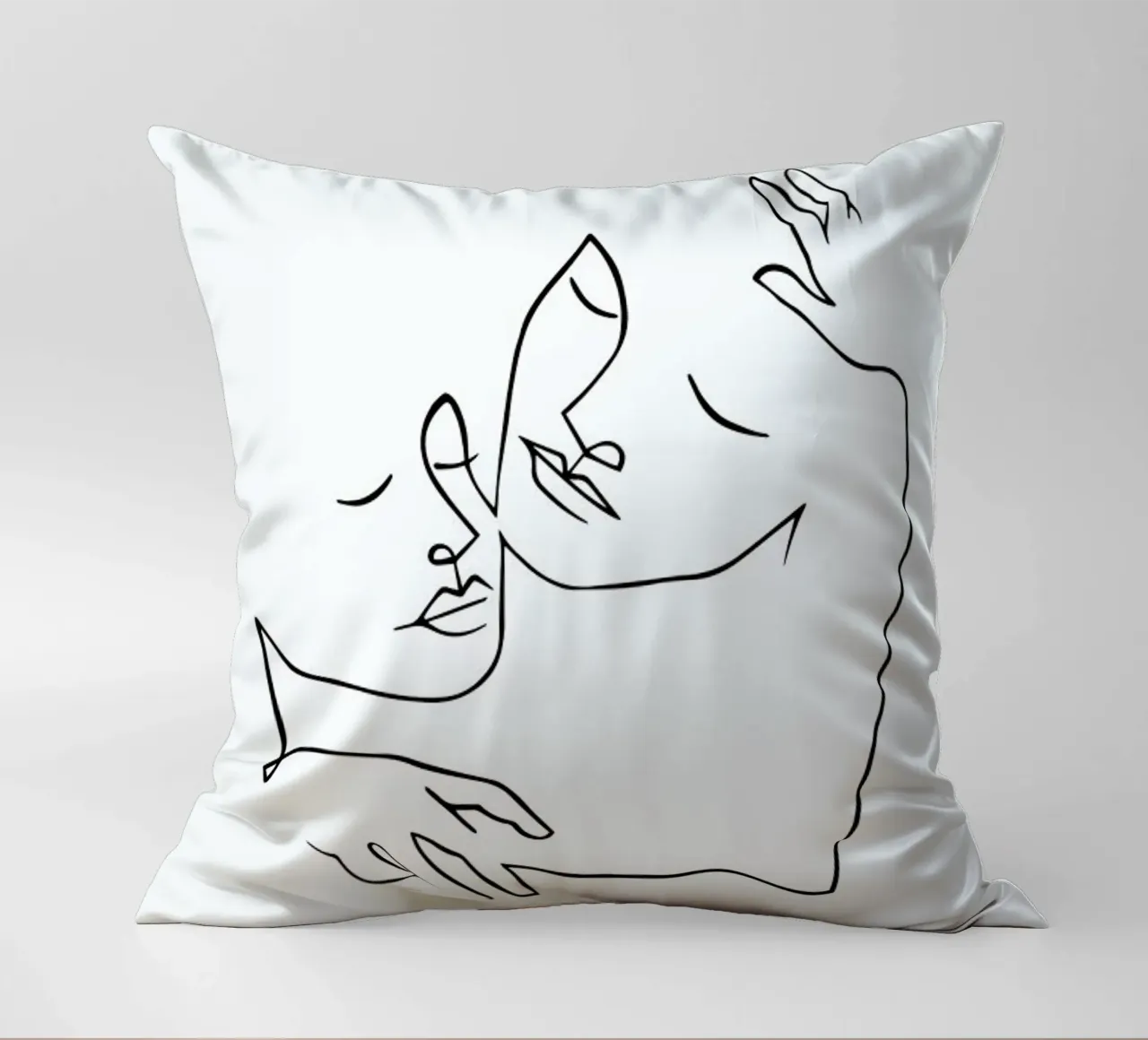 Endless Love decorative cushion by Ninhol