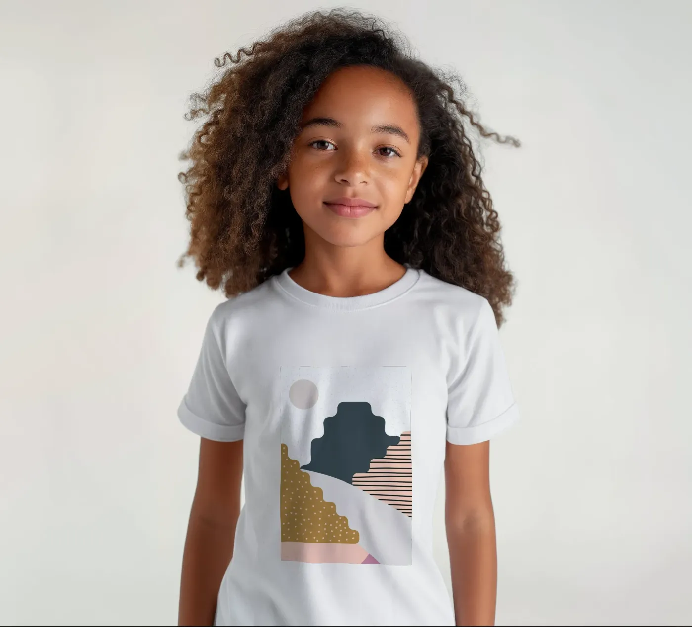 Mountain Kinder T-Shirt von Linda Gobeta