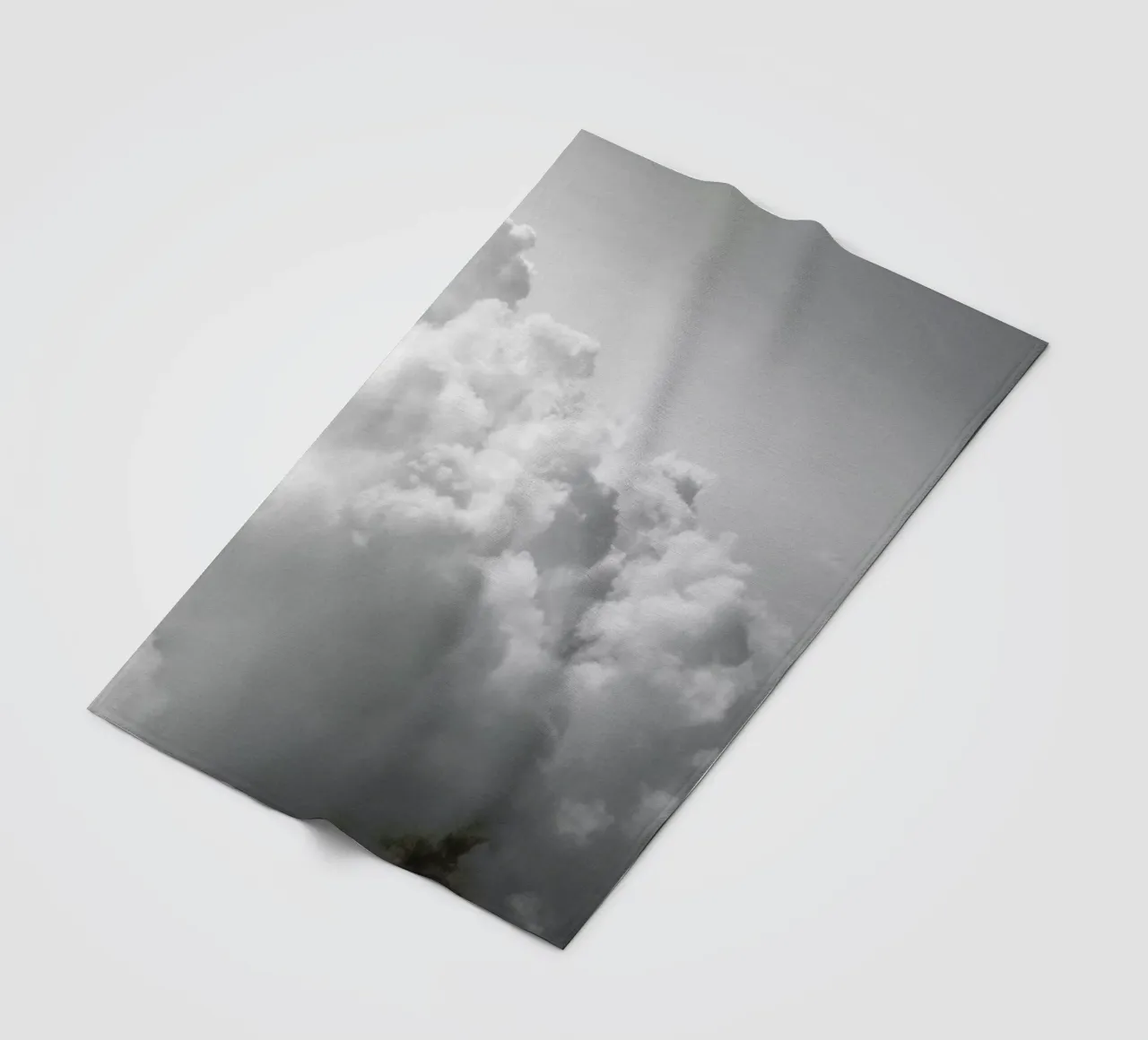 Clouds II coperta in pile da Sebastian Hilgetag