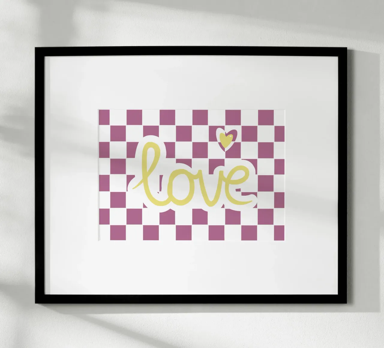 Amore scacchiera rosa poster con telaio in legno da Atelier Fabe