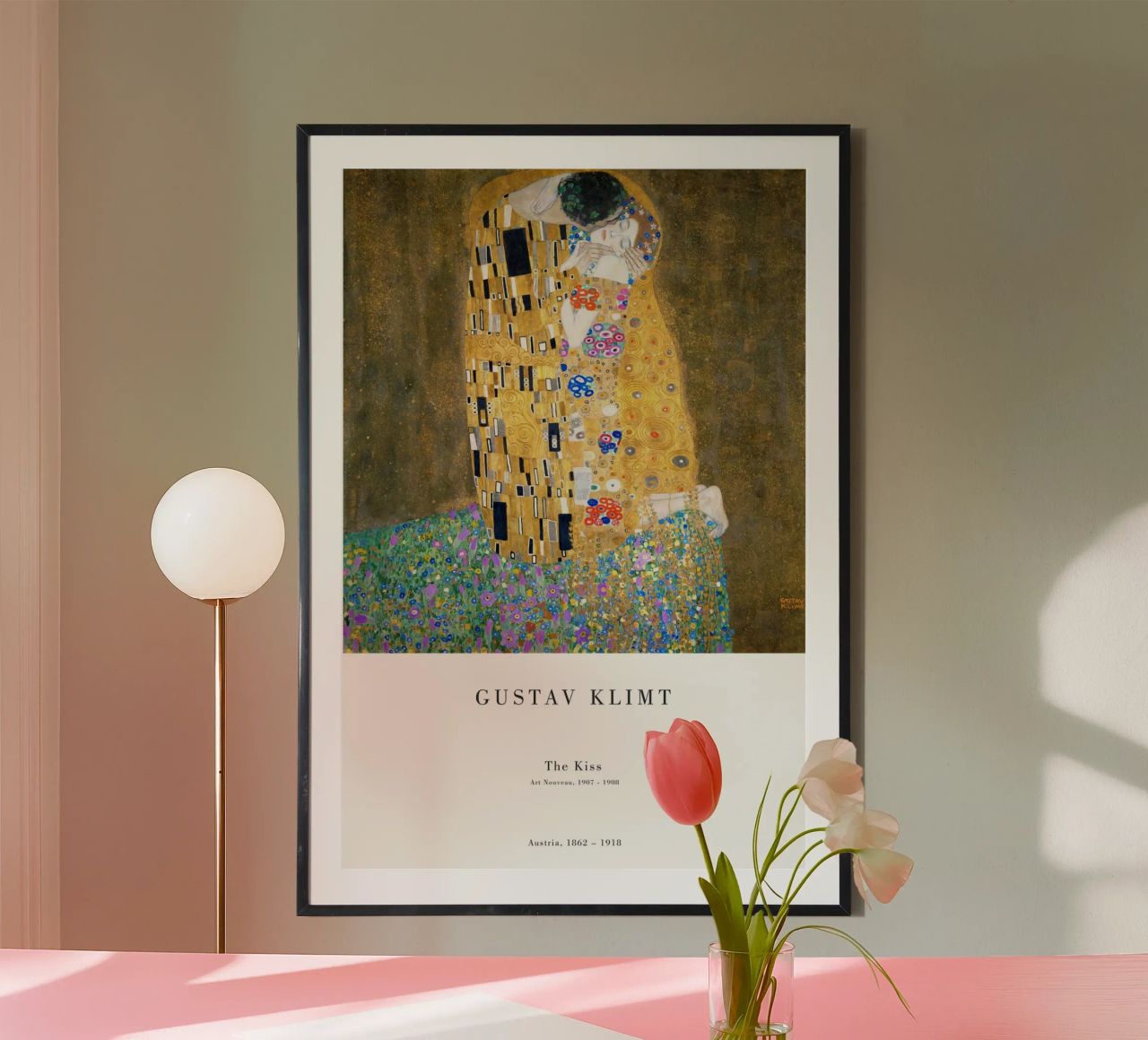 Gustav Klimt - Der Kuss Poster von Old Masters