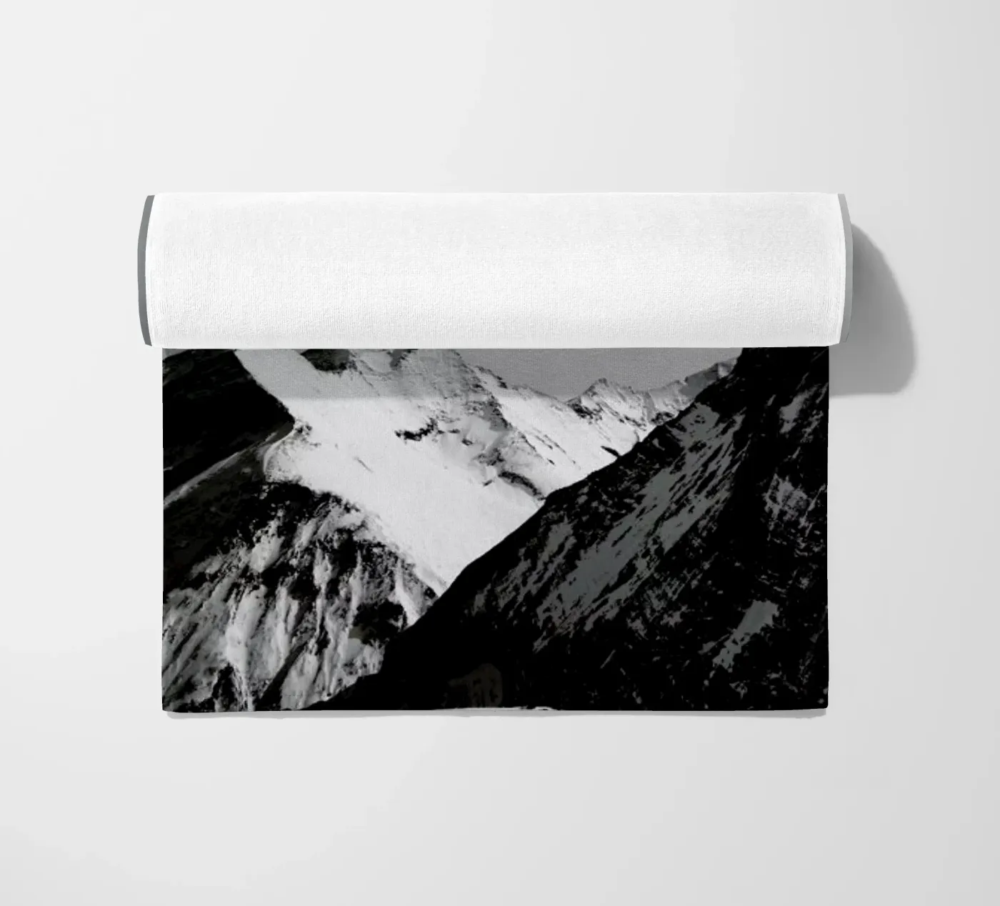 Mountains IV telo mare da Sebastian Hilgetag