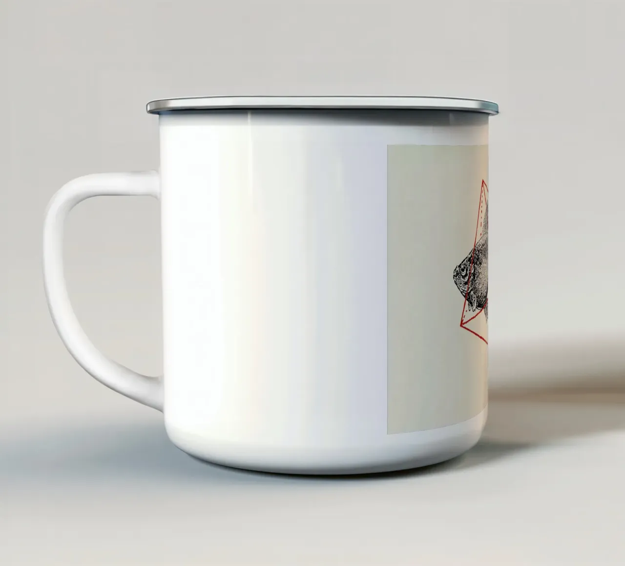 Fish in Geometrics III tazza in smalto da Florent Bodart
