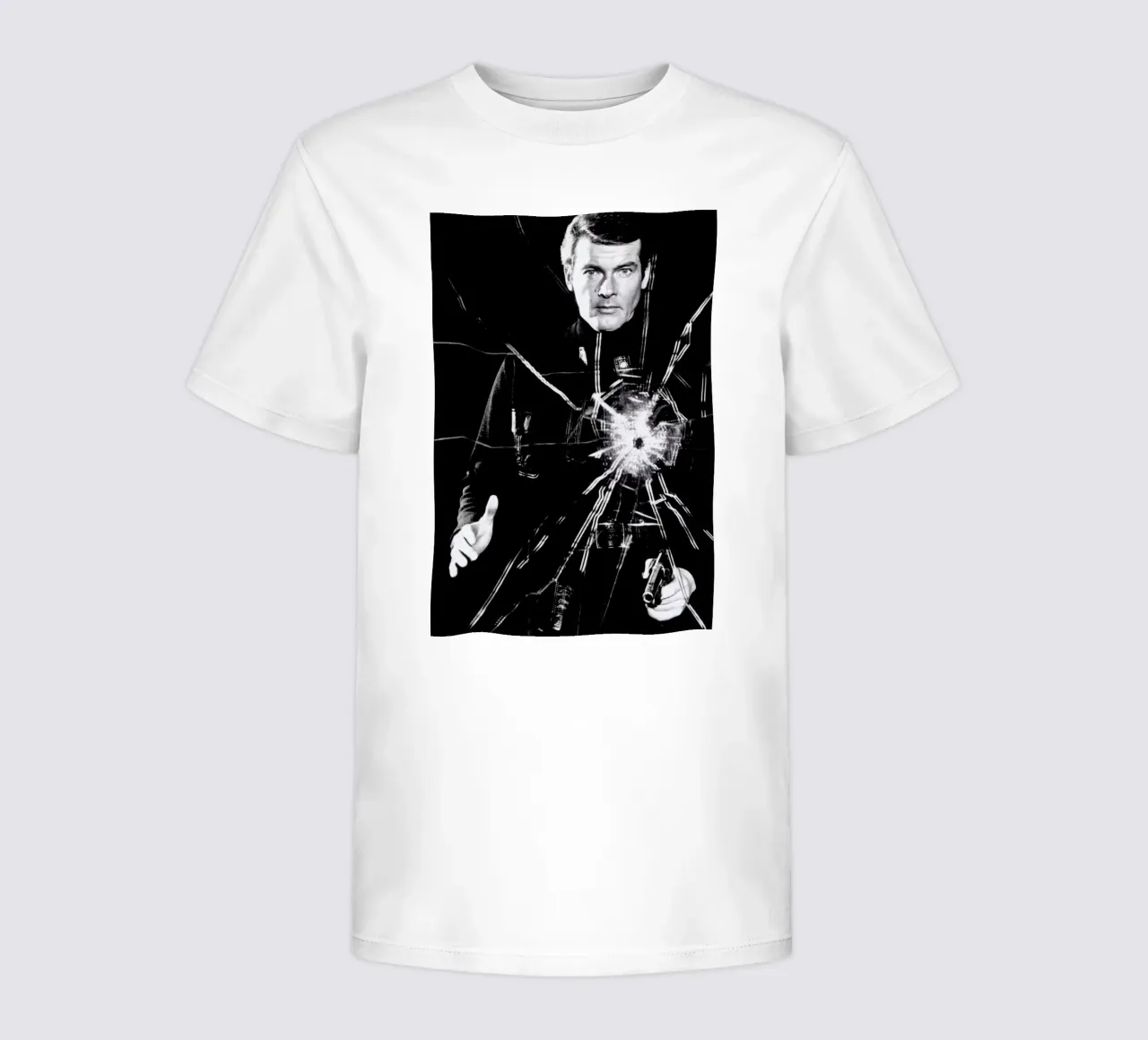 Roger Moore in  'Live and Let Die' t-shirt bambini da Gallery Print and Art Limited