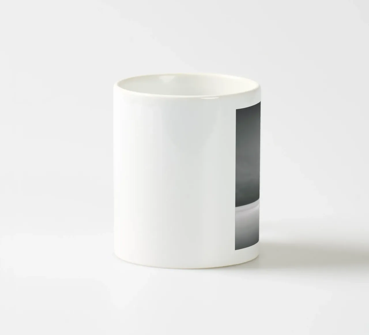 Solitude I tazza in ceramica da Michael J. Reibert