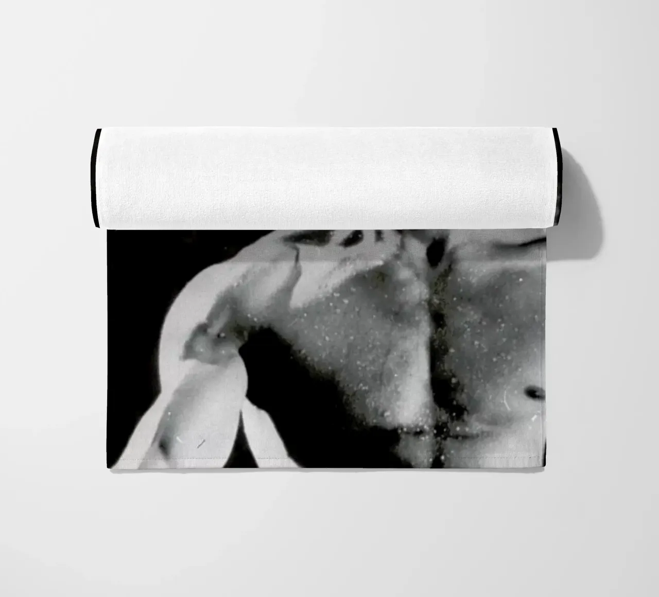 Bruce Lee in 'Enter The Dragon' telo mare da Gallery Print and Art Limited