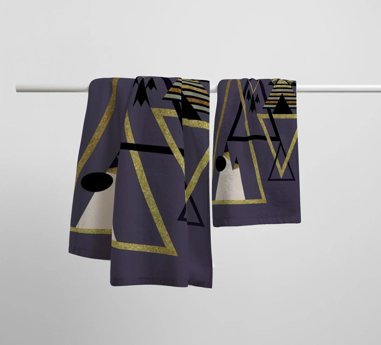Abstract 2 towel by Sabrina Ziegenhorn