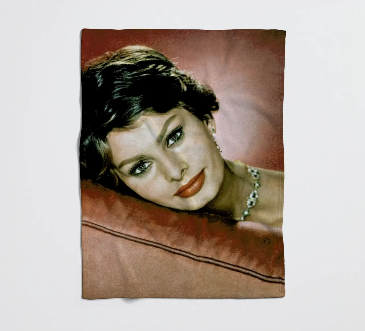 Sophia Loren in the Sixties coperta in pile da Gallery Print and Art Limited