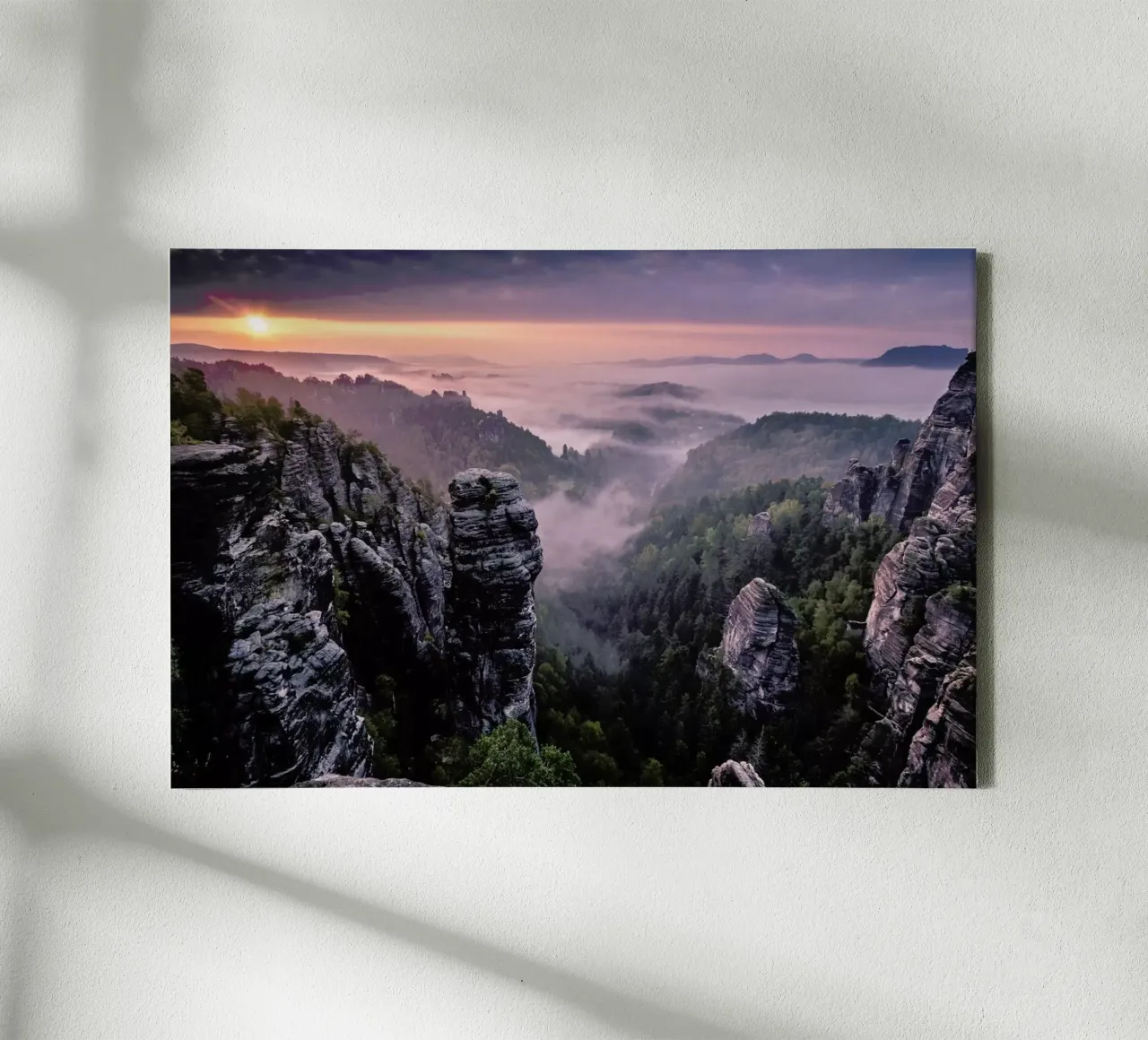 Sunrise on the Rocks tela con Cornice a cassetta da Pictufy