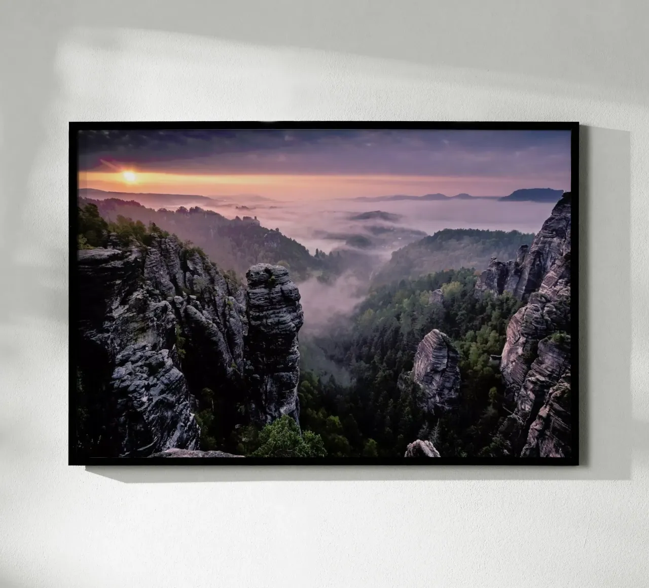 Sunrise on the Rocks poster con telaio in alluminio da Pictufy