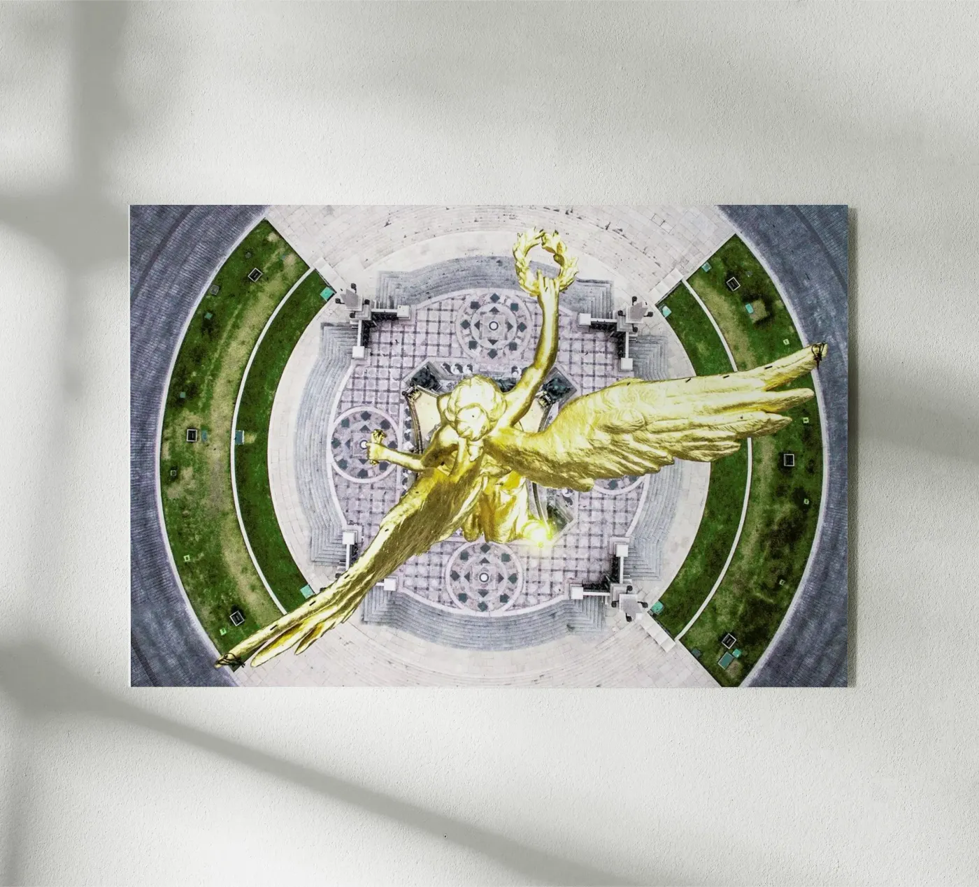 Angel plexiglas de ROBERTO H